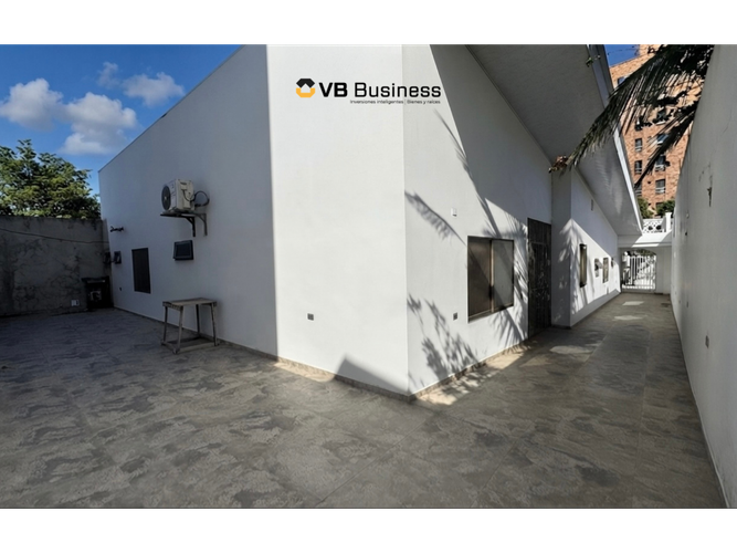 Casa de 4 alcobas en venta en El Poblado, Barranquilla, 450 m² · foto 12 de 13