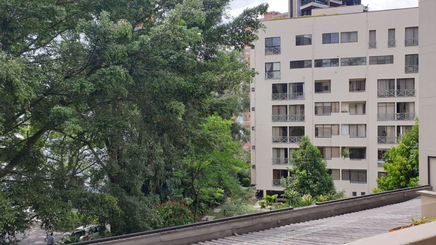 Apartamento de 4 alcobas en venta en La Florida, Medellín, 137 m² · foto 12 de 23
