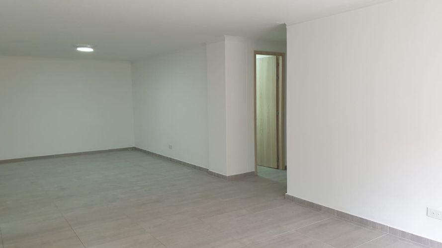 Apartamento de 4 alcobas en venta en La Florida, Medellín, 137 m² · foto 13 de 23