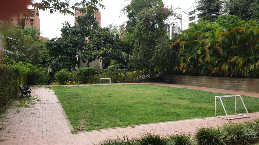 Apartamento de 4 alcobas en venta en La Florida, Medellín, 137 m² · foto 19 de 23