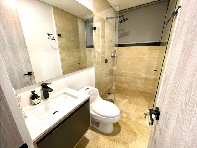 Apartamento de 3 alcobas en venta en La Florida, Medellín, 128 m² · foto 23 de 24