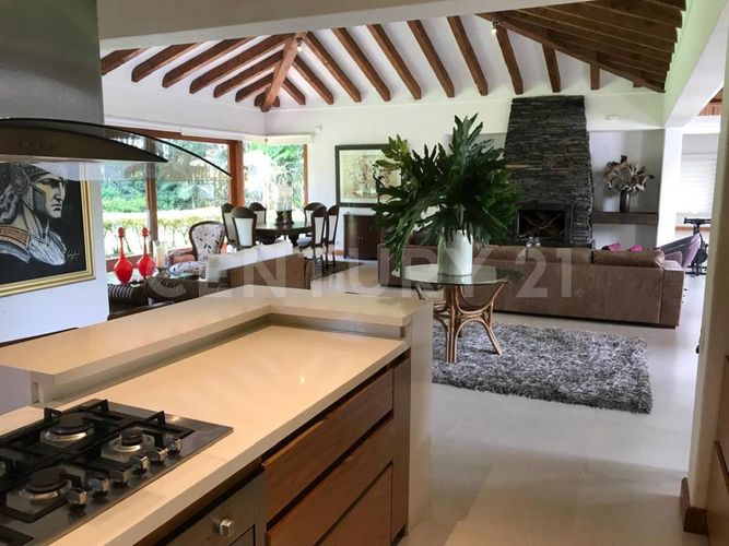 Casa de 4 alcobas en venta en Llano Grande, Rionegro, 350 m² · foto 7 de 22