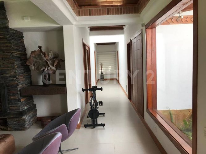Casa de 4 alcobas en venta en Llano Grande, Rionegro, 350 m² · foto 13 de 22