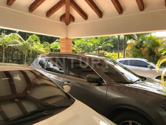 Casa de 4 alcobas en venta en Llano Grande, Rionegro, 350 m² · foto 20 de 22