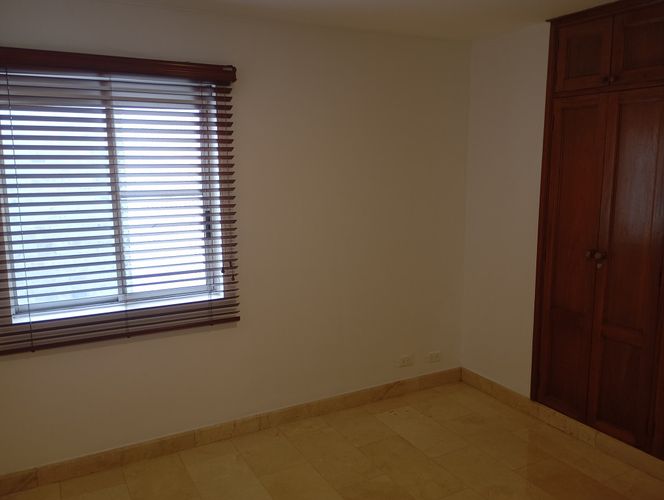 Apartamento de 3 alcobas en venta en Santa Teresita, Cali, 164 m² · foto 7 de 24
