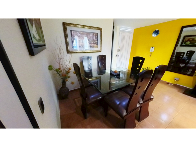 Apartamento de 3 alcobas en venta en Los Pinos De Marsella, Bogotá, 75 m² · foto 2 de 22