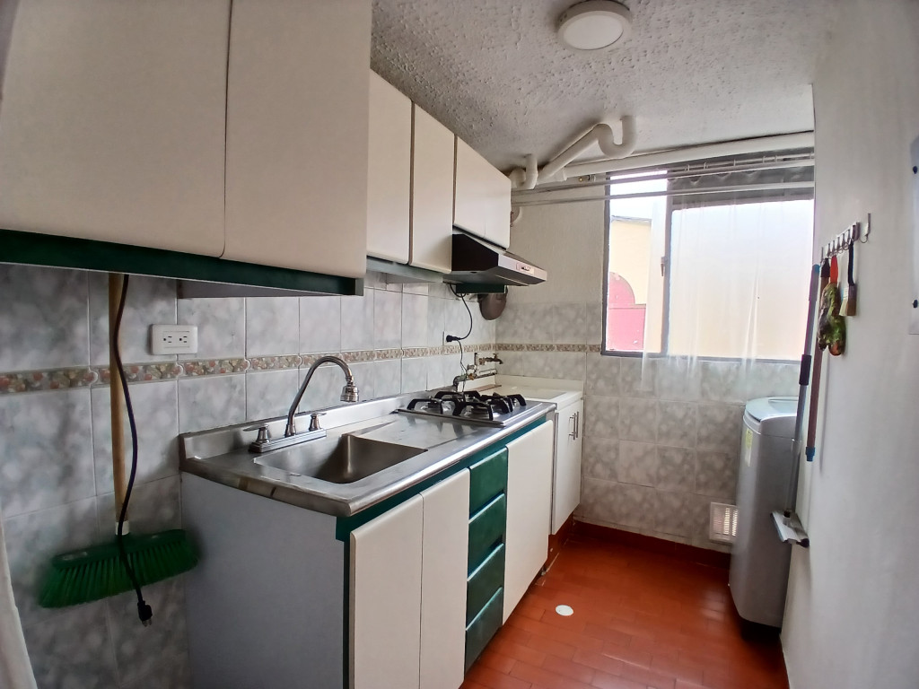 Apartamento en venta en Las Mercedes, Bogotá · foto 6 de 14