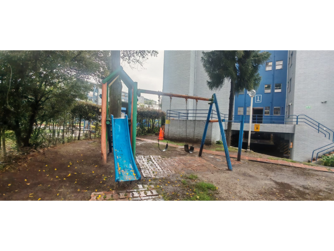 Apartamento de 3 alcobas en venta en Los Pinos De Marsella, Bogotá, 75 m² · foto 21 de 22