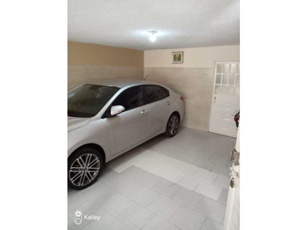 Casa en venta en Catalina, Bogotá · foto 3 de 24
