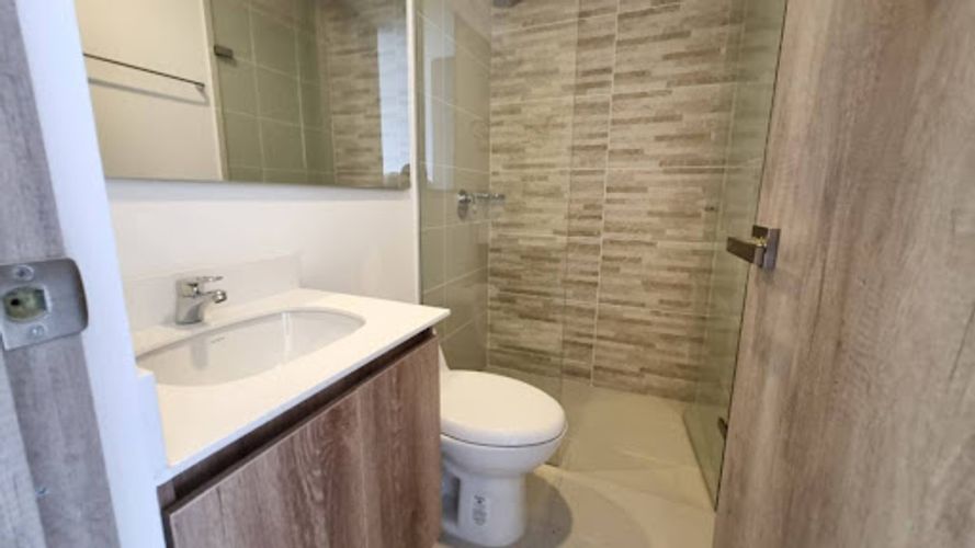 Apartamento de 2 alcobas en arriendo en Ciudad Del Río, Medellín, 85 m² · foto 7 de 20
