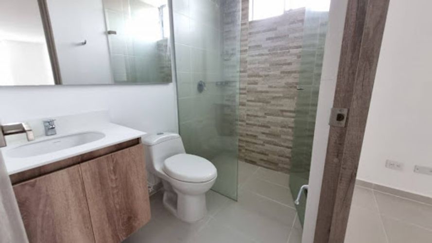Apartamento de 2 alcobas en arriendo en Ciudad Del Río, Medellín, 85 m² · foto 14 de 20