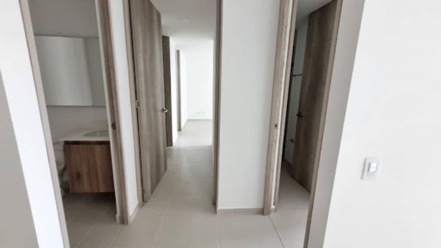 Apartamento de 2 alcobas en arriendo en Ciudad Del Río, Medellín, 85 m² · foto 16 de 20