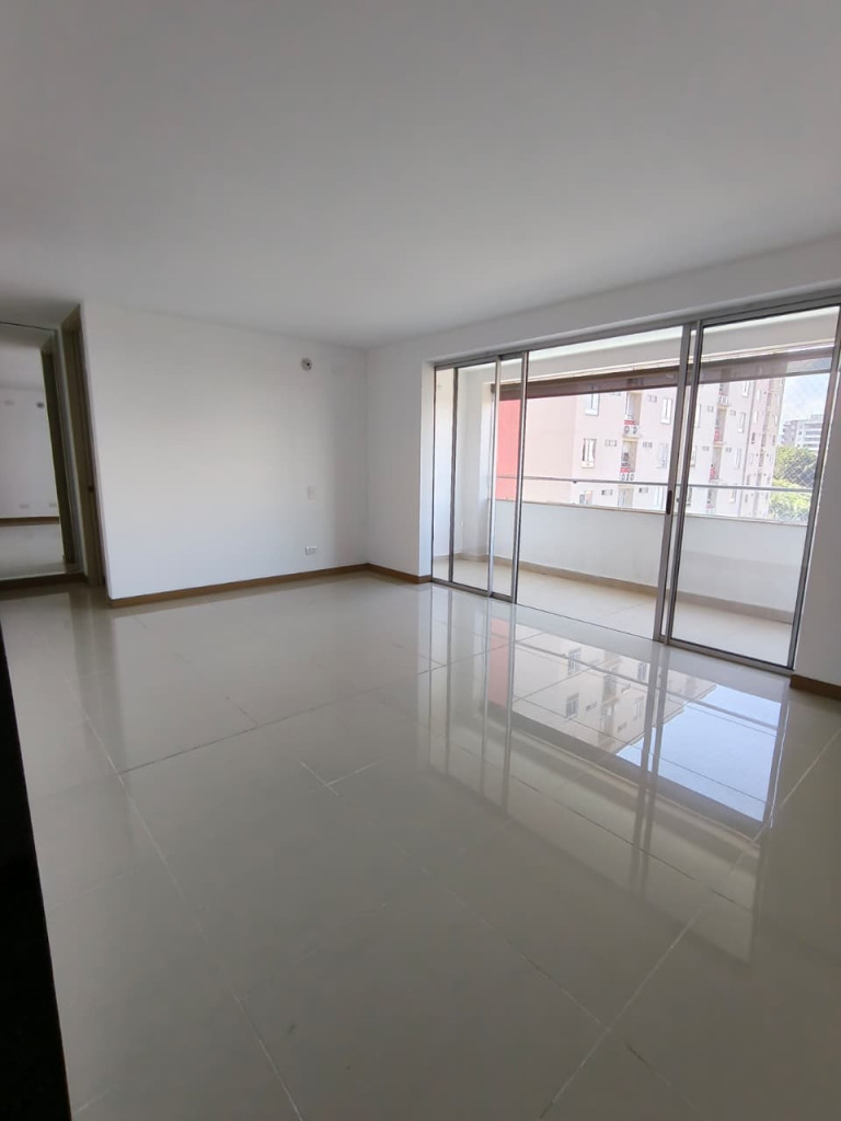 Apartamento en Arriendo en Urbanizacion la flora, Cali