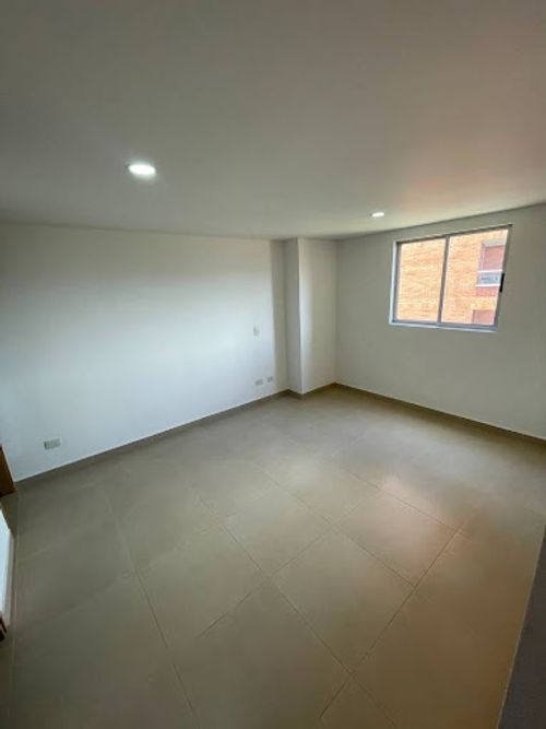 Apartamento de 3 alcobas en arriendo en Urbanizacion Fuentes De Zuñiga, Medellín, 140 m² · foto 10 de 22