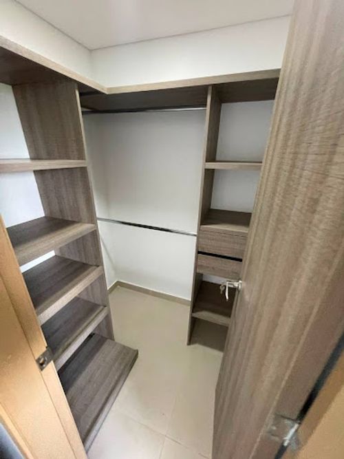 Apartamento de 3 alcobas en arriendo en Urbanizacion Fuentes De Zuñiga, Medellín, 140 m² · foto 12 de 22