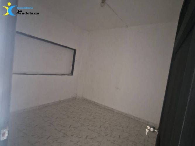 Casa de 8 alcobas en arriendo en El Salvador, Medellín, 245 m² · foto 13 de 24