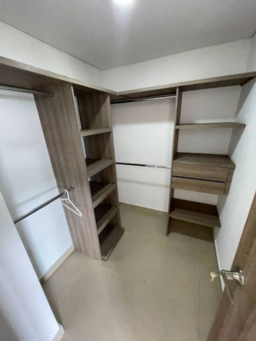Apartamento de 3 alcobas en arriendo en Urbanizacion Fuentes De Zuñiga, Medellín, 140 m² · foto 16 de 22