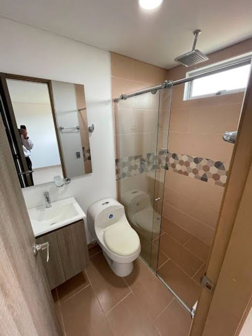 Apartamento de 3 alcobas en arriendo en Urbanizacion Fuentes De Zuñiga, Medellín, 140 m² · foto 20 de 22