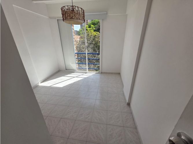 Apartamento de 4 alcobas en venta en Palma De Mollorca, Envigado, 133 m² · foto 6 de 24
