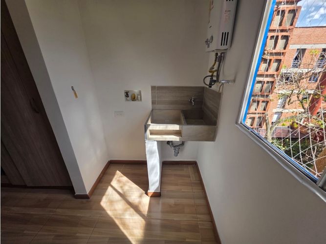 Apartamento de 4 alcobas en venta en Palma De Mollorca, Envigado, 133 m² · foto 20 de 24