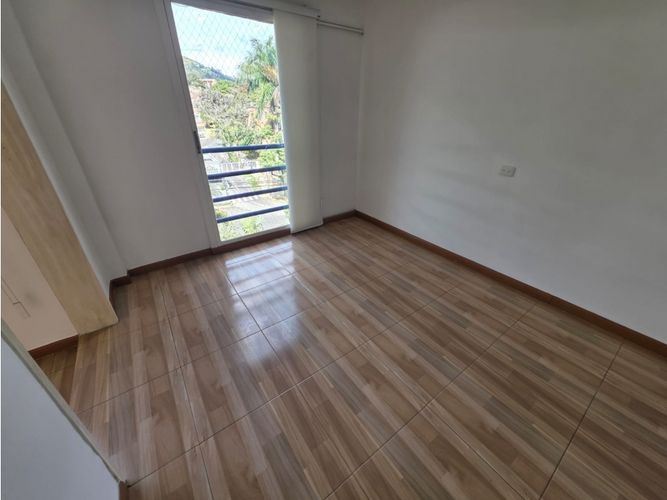 Apartamento de 4 alcobas en venta en Palma De Mollorca, Envigado, 133 m² · foto 23 de 24