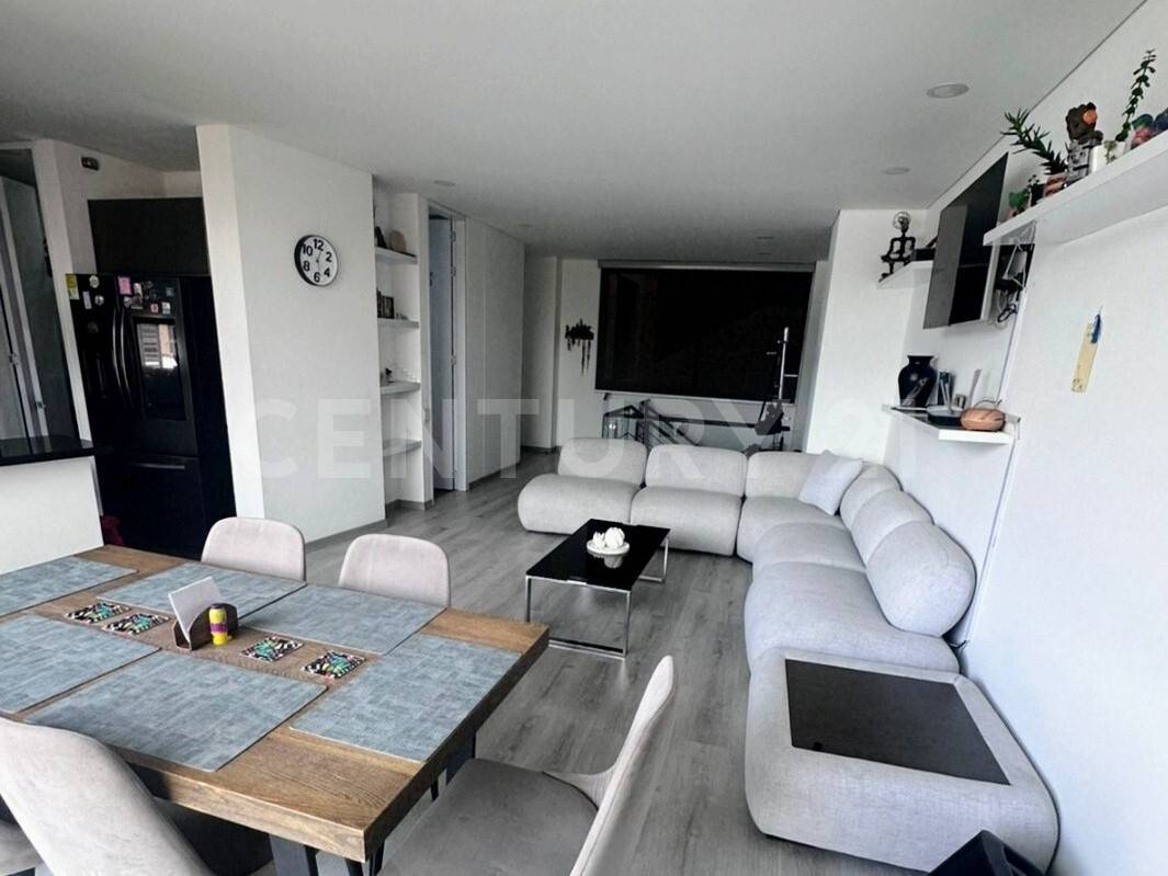 Apartamento en venta en San Patricio, Bogotá · foto 2 de 16