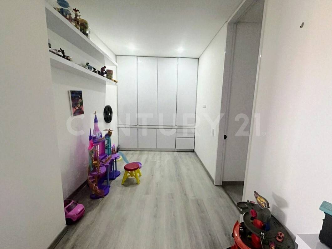 Apartamento en venta en San Patricio, Bogotá · foto 9 de 16
