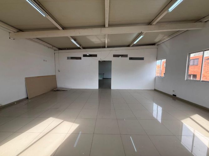 Local en arriendo en Alameda, Cali, 150 m² · foto 15 de 18