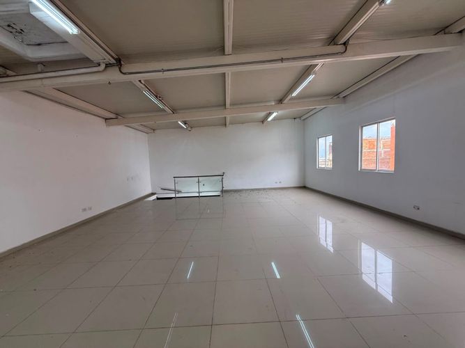Local en arriendo en Alameda, Cali, 150 m² · foto 16 de 18