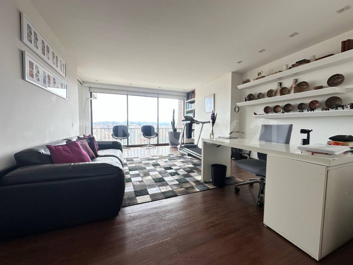 Apartamento en venta en Chicó Alto, Bogotá · foto 10 de 17