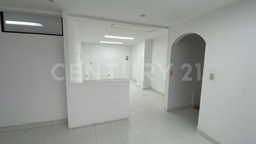 Oficina en arriendo en Santa Barbara Occidental, Zipaquirá, 114 m² · foto 10 de 16