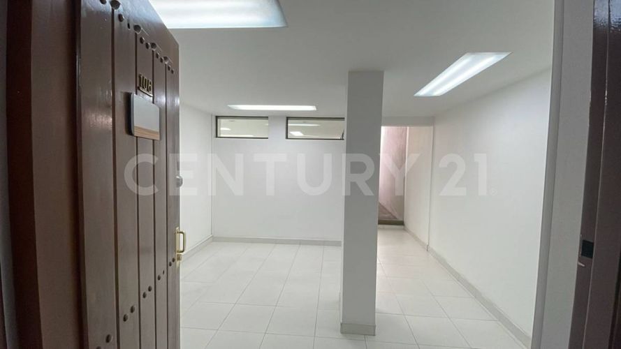 Oficina en arriendo en Santa Barbara Occidental, Zipaquirá, 114 m² · foto 12 de 16