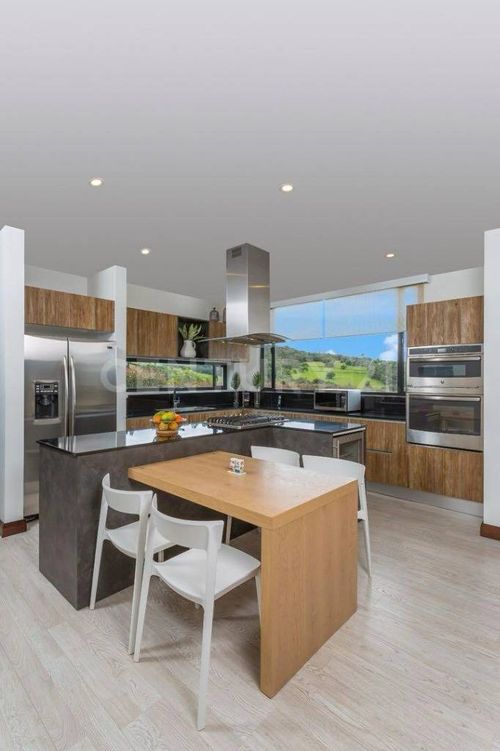Casa de 4 alcobas en venta en Yerbabonita Bosque Nativo, Chía, 360 m² · foto 4 de 22