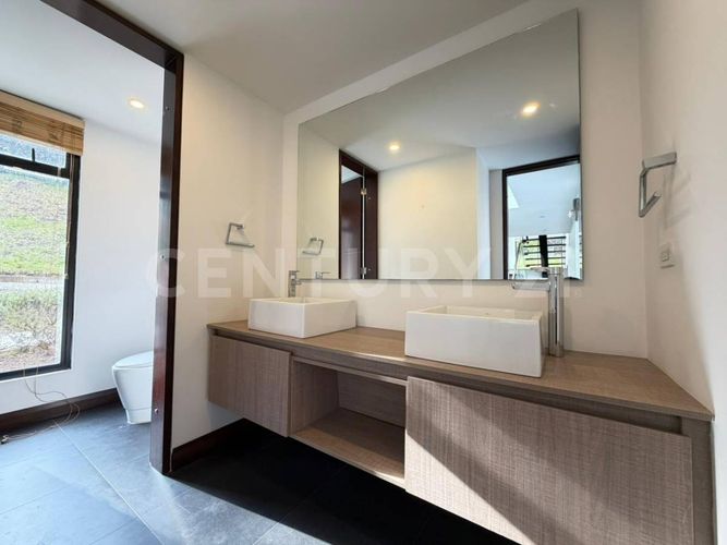 Casa de 4 alcobas en venta en Yerbabonita Bosque Nativo, Chía, 360 m² · foto 8 de 22