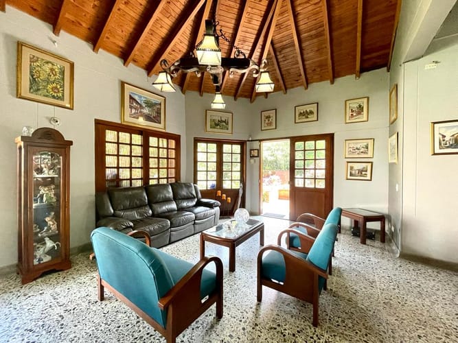 Casa de 4 alcobas en venta en Zuñiga, Envigado, 700 m² · foto 3 de 24