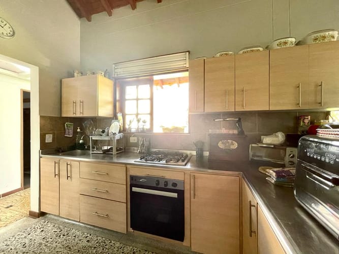 Casa de 4 alcobas en venta en Zuñiga, Envigado, 700 m² · foto 21 de 24