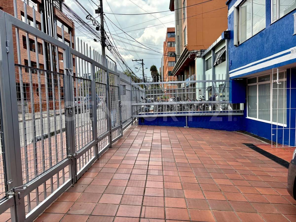 Casa en venta en Lago Gaitan, Bogotá · foto 4 de 20