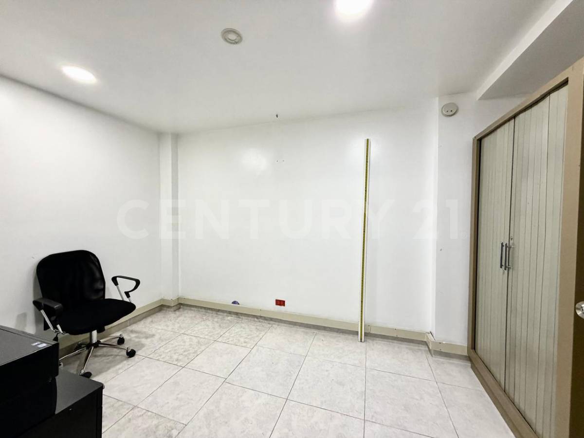 Casa en venta en Lago Gaitan, Bogotá · foto 19 de 20