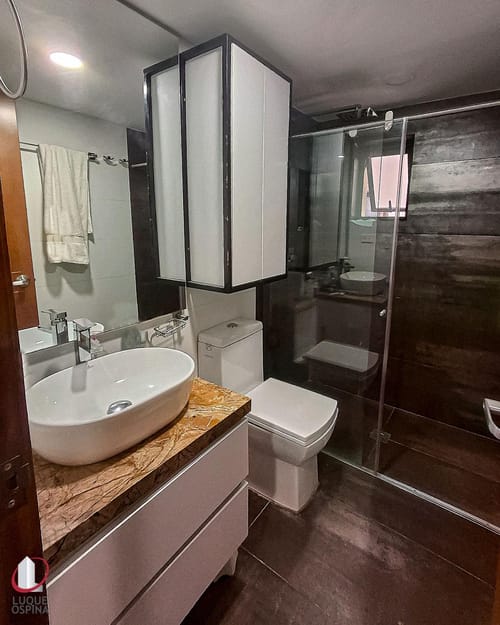 Apartamento de 3 alcobas en venta en Santa Barbara Central, Bogotá, 119 m² · foto 15 de 23