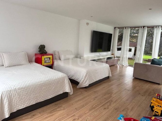Casa de 4 alcobas en venta en Guaymaral, Bogotá, 334 m² · foto 8 de 19