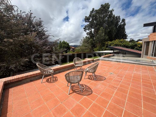 Casa de 4 alcobas en venta en Guaymaral, Bogotá, 334 m² · foto 18 de 19