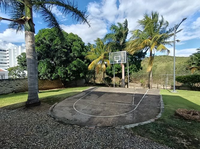 Casa de 5 alcobas en venta en La Floresta, Los Patios, 800 m² · foto 23 de 24