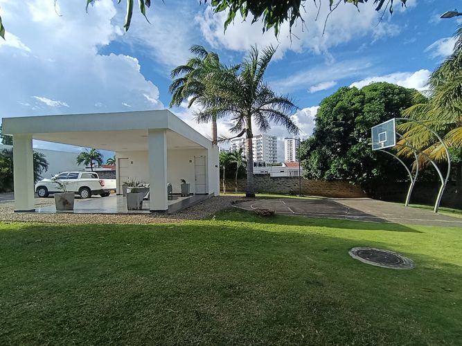 Casa de 5 alcobas en venta en La Floresta, Los Patios, 800 m² · foto 24 de 24