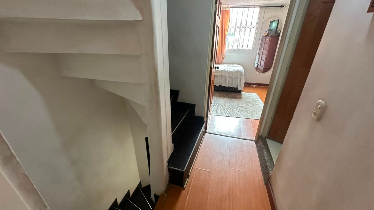 Casa en venta en San Jose De Usaquen, Bogotá · foto 4 de 16