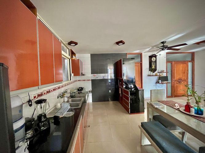 Casa de 5 alcobas en venta en Centro, Ibagué, 800 m² · foto 18 de 24