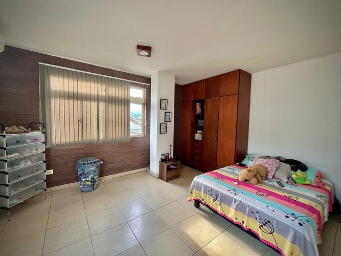 Casa de 5 alcobas en venta en Centro, Ibagué, 800 m² · foto 21 de 24