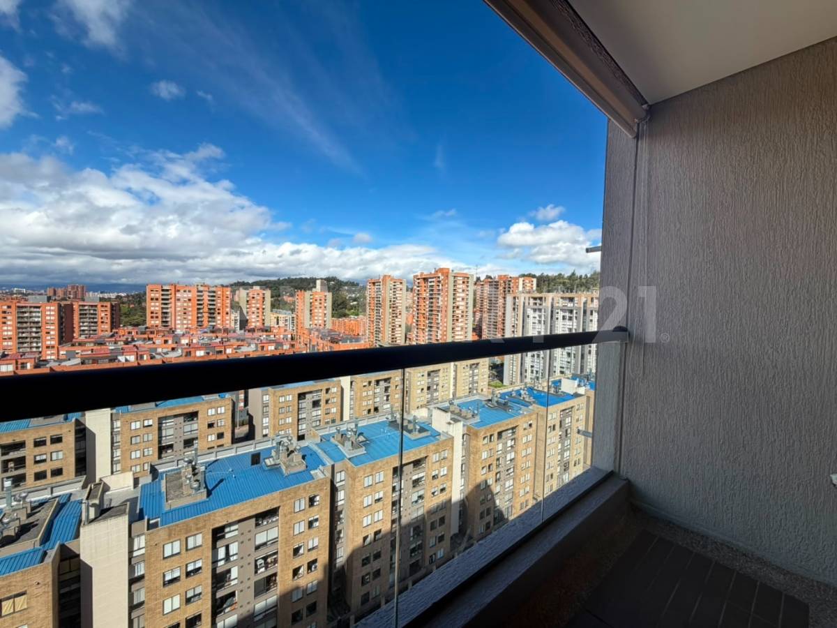 Apartamento en venta en Colina Campestre, Bogotá · foto 2 de 14