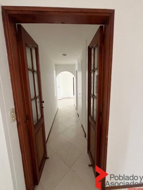 Apartamento de 3 alcobas en venta en Patio Bonito, Medellín, 147 m² · foto 9 de 24