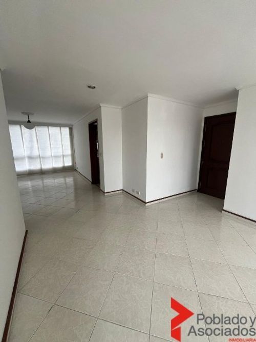 Apartamento de 3 alcobas en venta en Patio Bonito, Medellín, 147 m² · foto 10 de 24