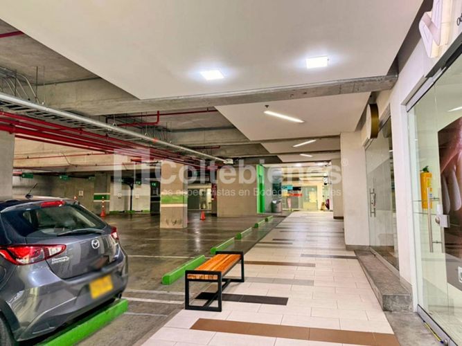 Local en arriendo en Castropol, Medellín, 25 m² · foto 5 de 12
